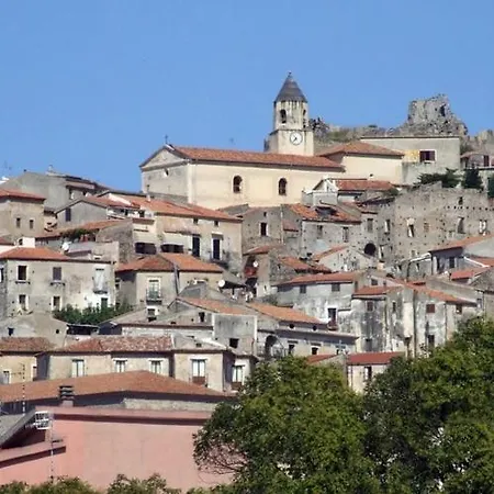 Accogliente A 250 M Dal Mare *